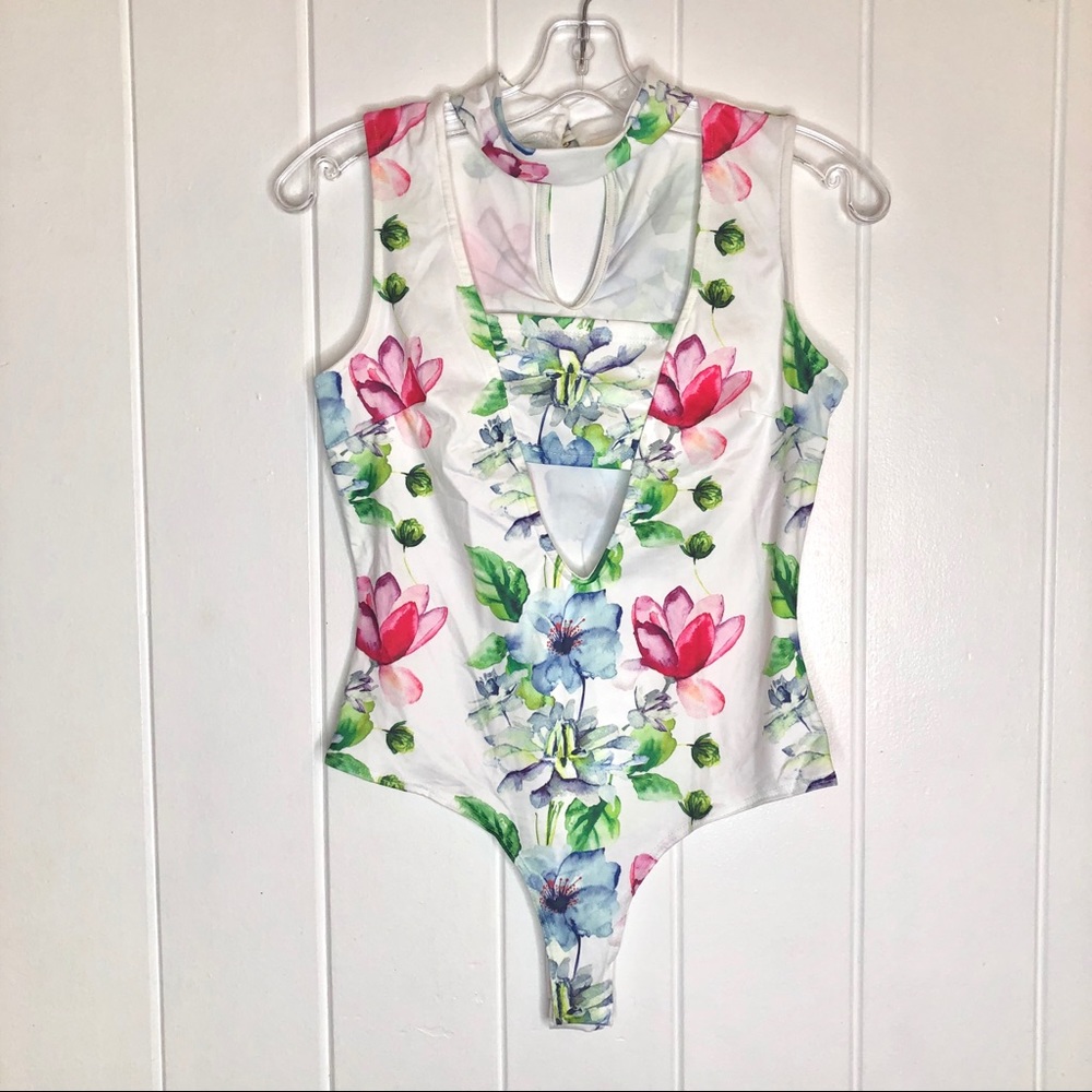 Nylon Apparel NWT choker cut out floral bodysuit - Picture 2 of 5